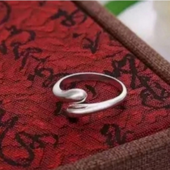 925 Sterling Silver Waterdrop Jewelry Set Bracelet Necklace Earrings and Ring - Picture 3 of 16